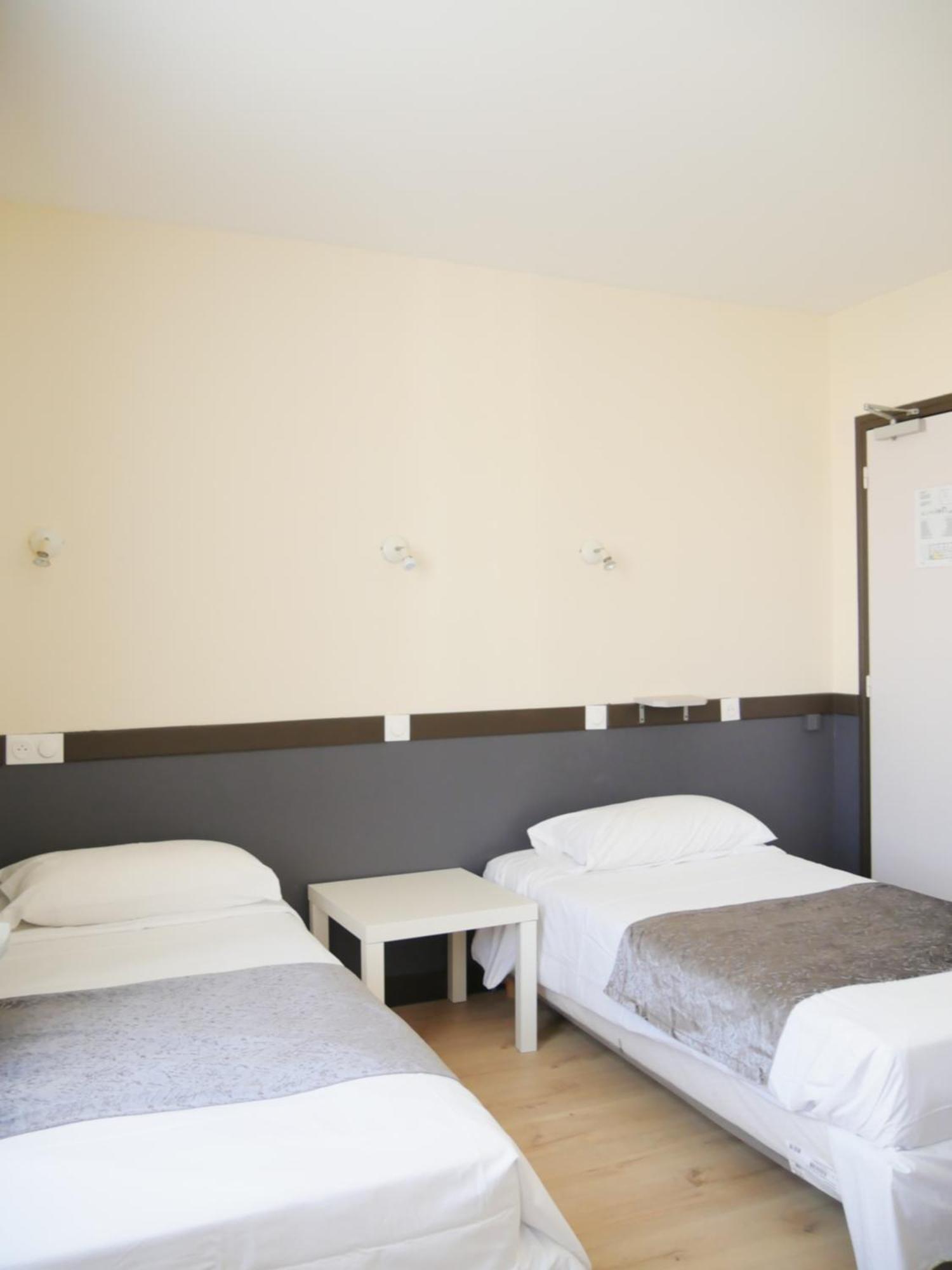 Hotel Des Bains A 10 Min De Paris Maisons-Alfort Esterno foto
