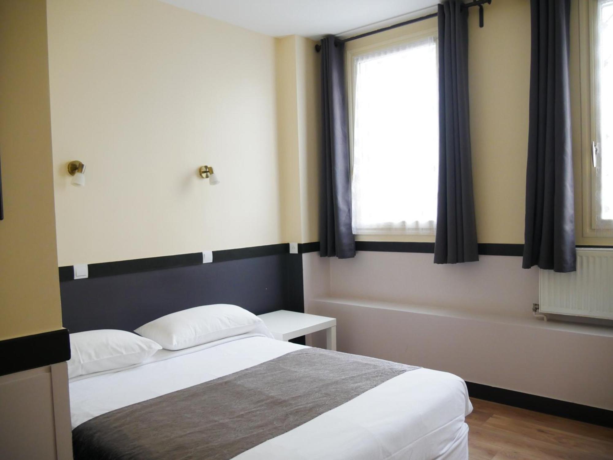 Hotel Des Bains A 10 Min De Paris Maisons-Alfort Esterno foto