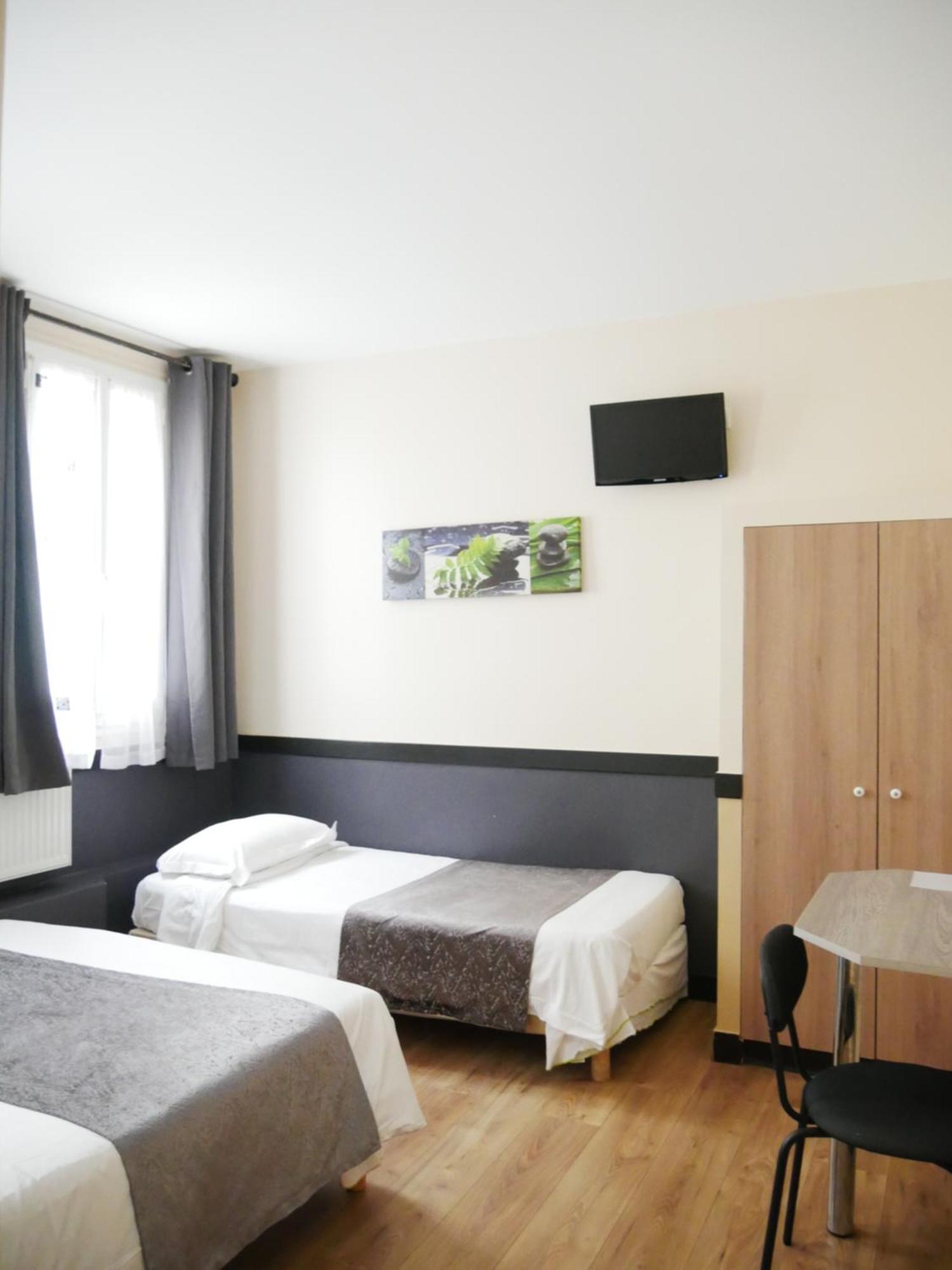 Hotel Des Bains A 10 Min De Paris Maisons-Alfort Esterno foto